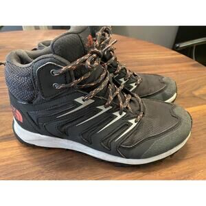 The North Face Womens Size 8 Venture Fasthike II Mid Waterproof Hiking Boots